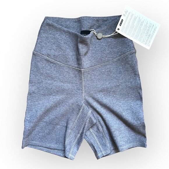 Revolve WSLY Rivington 7" high waist Ribbed Biker Short NWT, Grey Heather, XS - Picture 3 of 5